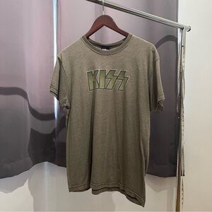 KISS Men's Olive Graphic T-Shirt